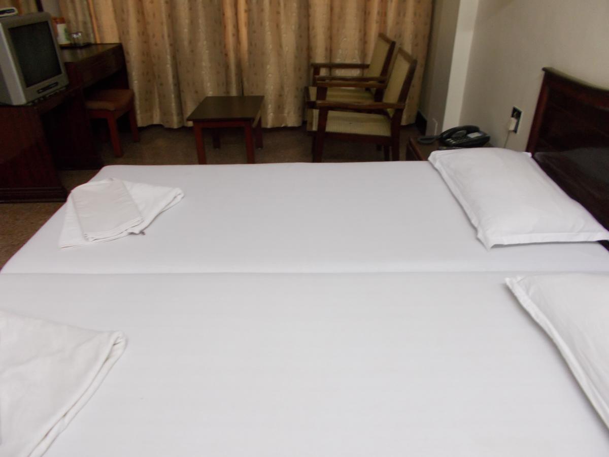 Biju'S Tourist Home Kochi Екстериор снимка