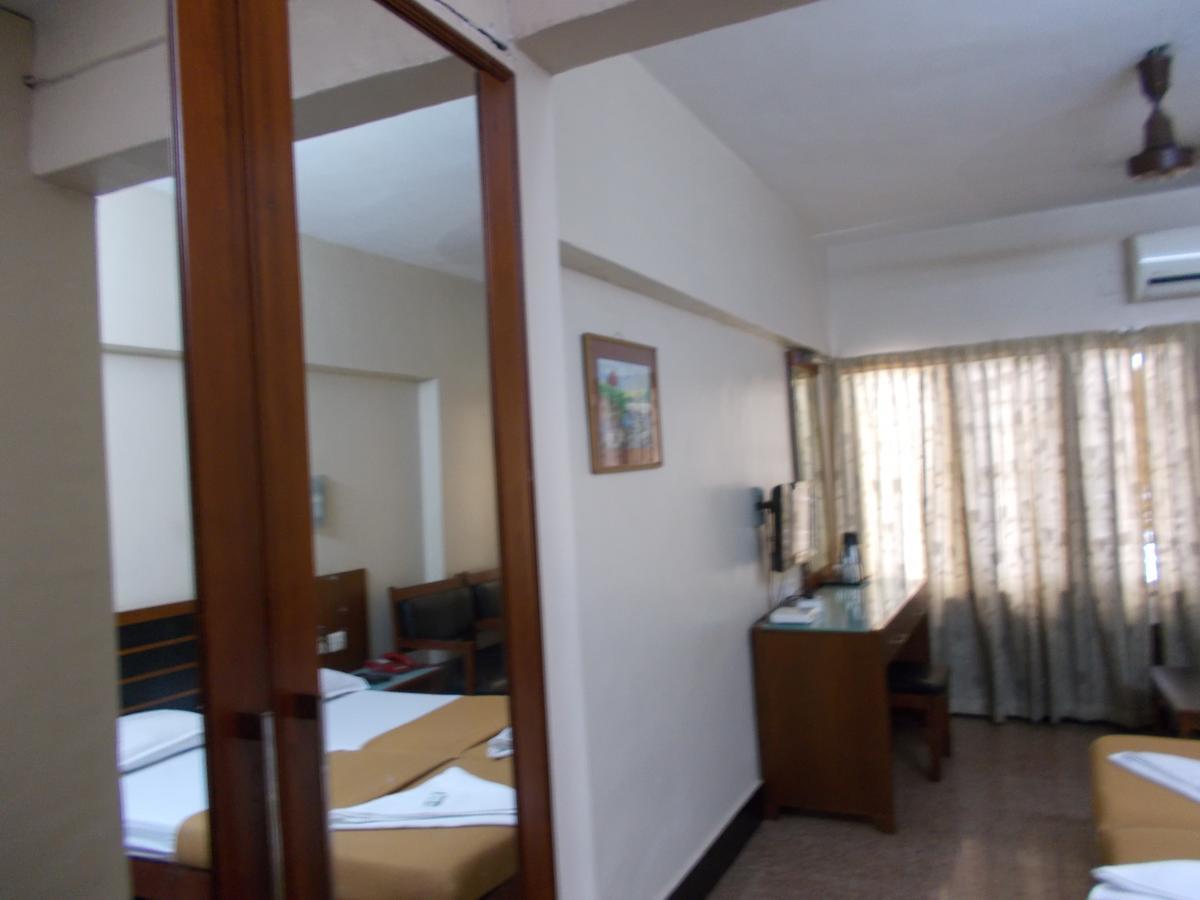 Biju'S Tourist Home Kochi Екстериор снимка