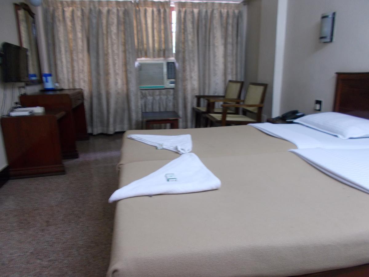 Biju'S Tourist Home Kochi Екстериор снимка